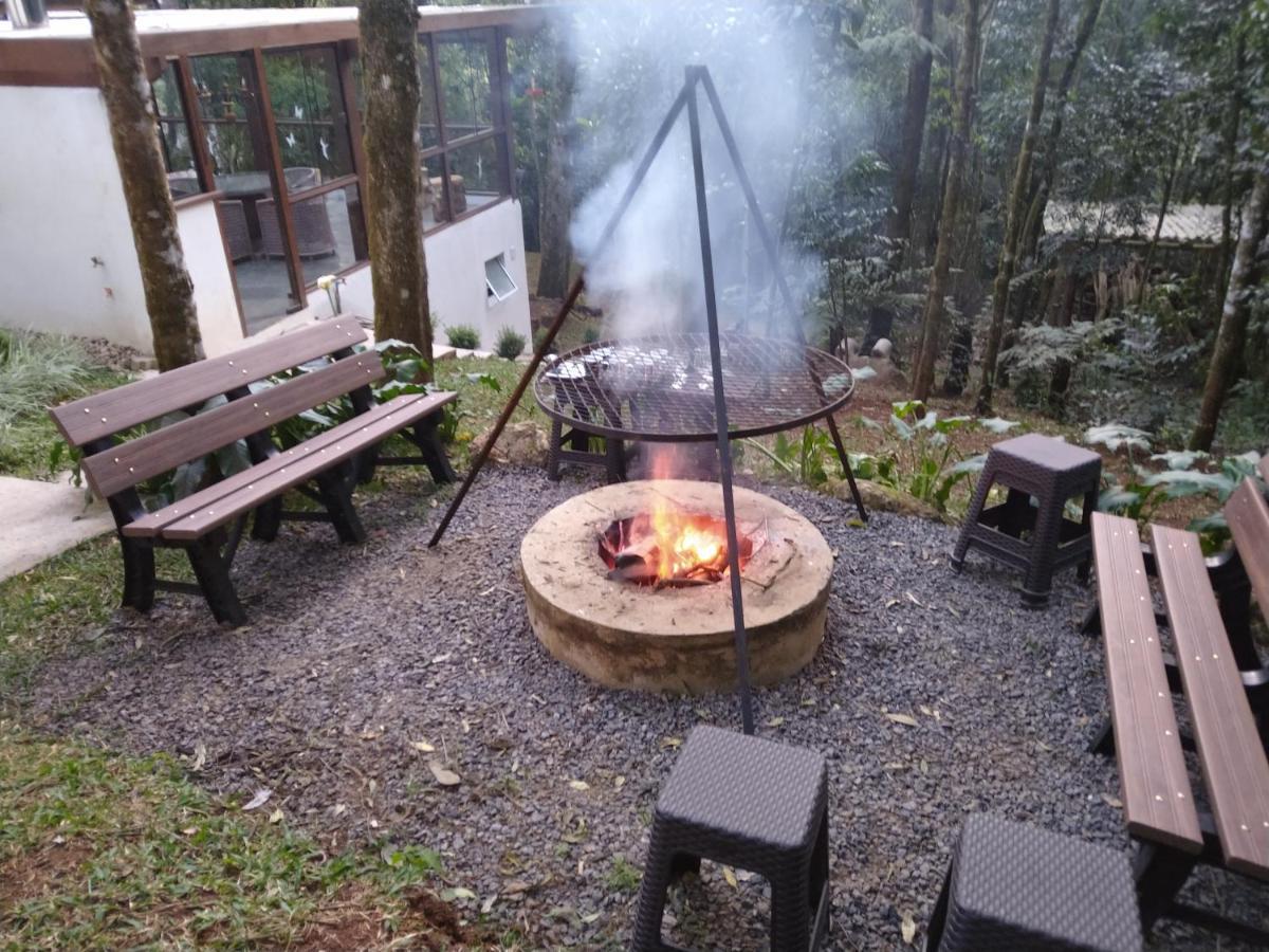 Refugio Familiar Em Monte Verde มงชิแวร์จิ ภายนอก รูปภาพ